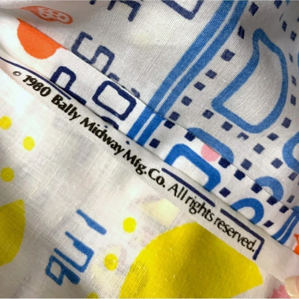 Pac-Man 2-Print Maze Design Long Curtain Panel 128